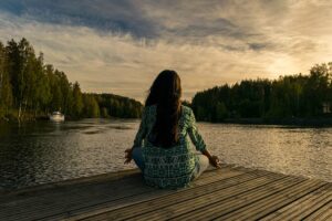 Mehr über den Artikel erfahren Meditation und Achtsamkeit